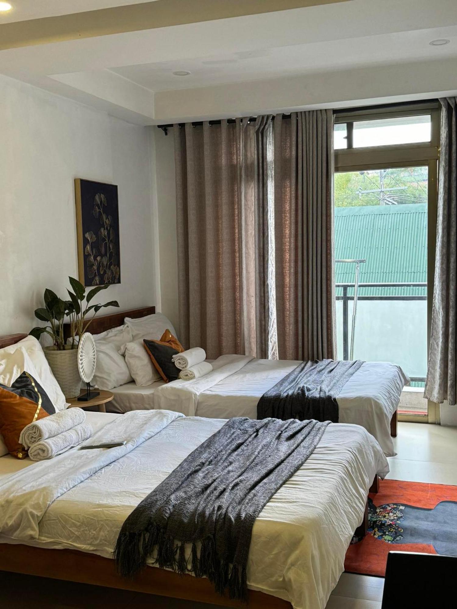Susana'S Baguio Condotel Baguio City Kültér fotó