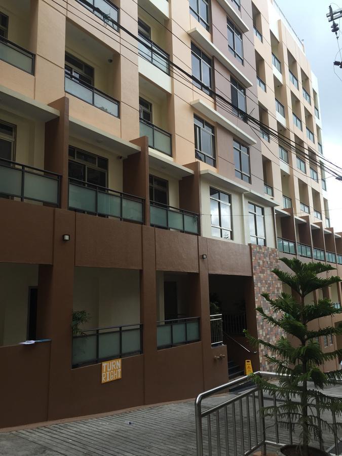 Susana'S Baguio Condotel Baguio City Kültér fotó